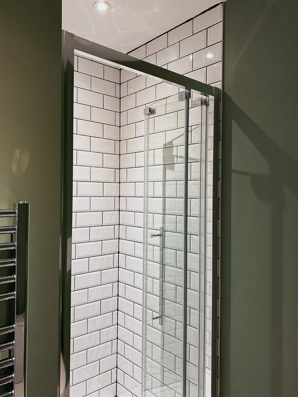 Flat A, 25 Lister Gate - Luxury 5 Bed City Centre Apartment - Thumbnail 20